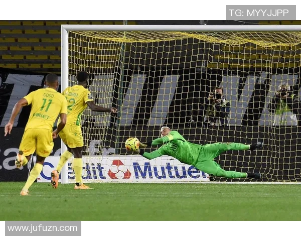 南特队迎战巴黎圣日耳曼队期待一场精彩的法甲对决与激情碰撞 南特队迎战巴黎圣日耳曼队期待一场精彩的法甲对决与激情碰撞